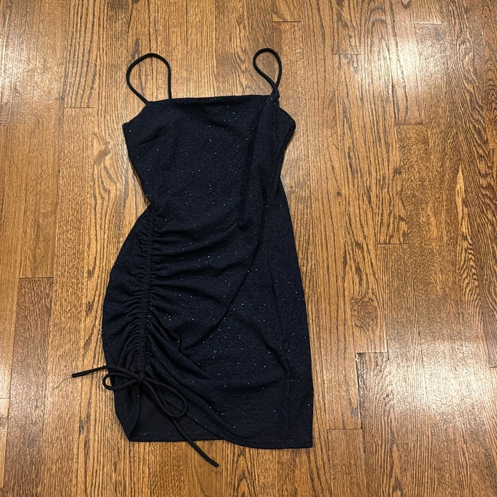 Windsor shine in sparkle ruched glitter mini dress in navy blue size small